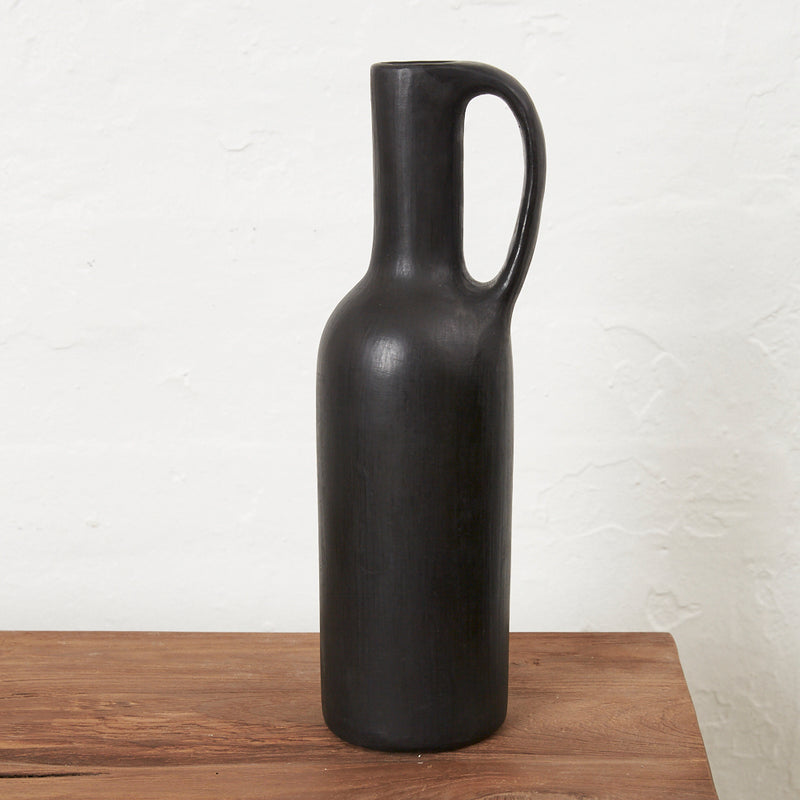 Advik bottle vase with handle