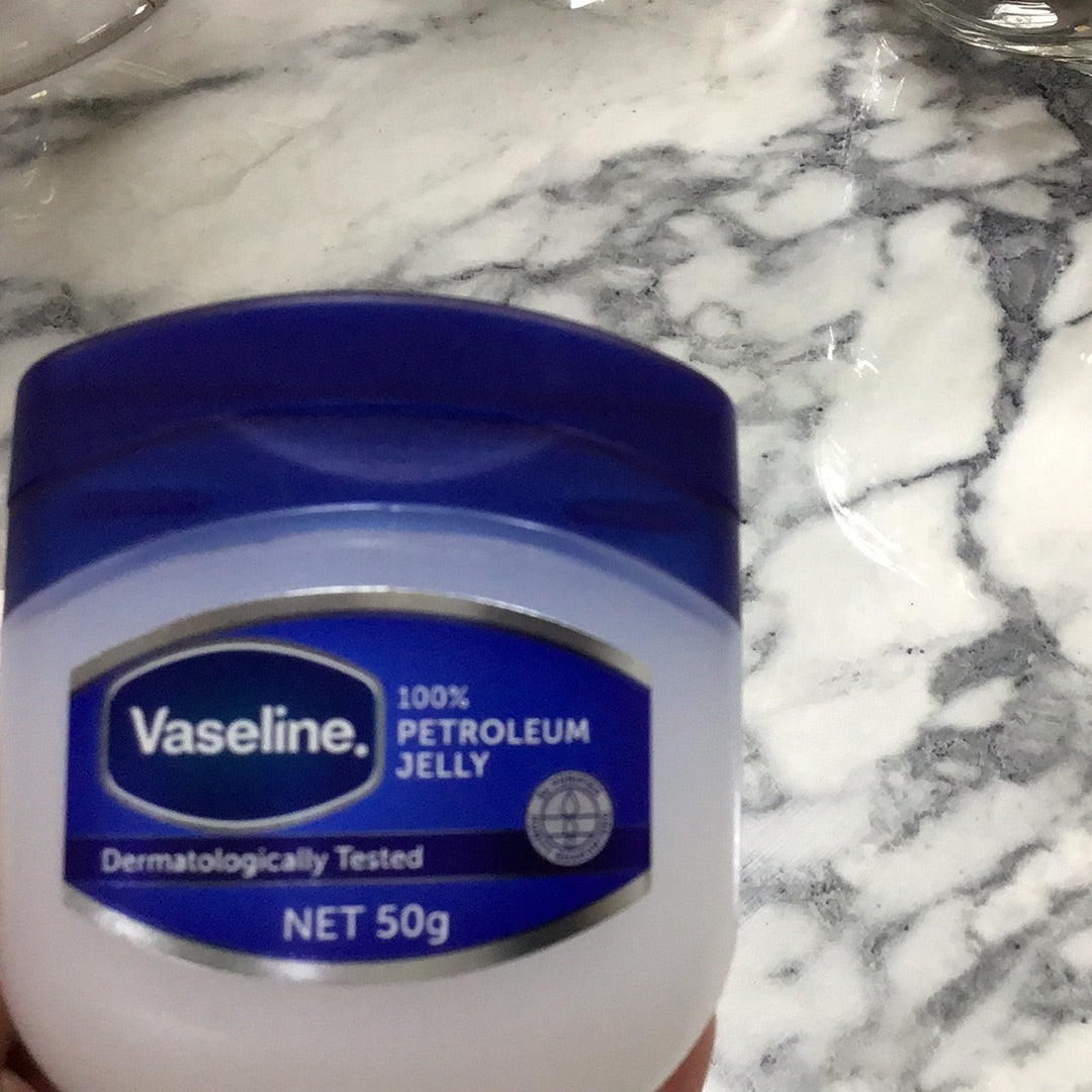 Vaseline petroleum jelly