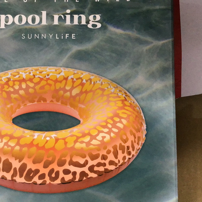 Pool ring call of the wild